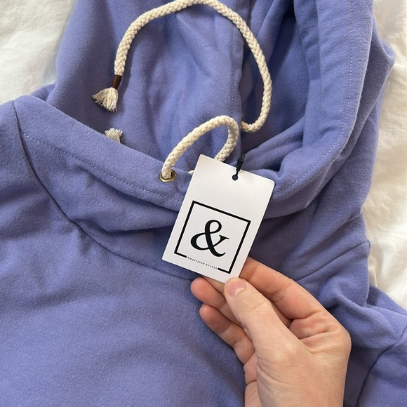 Purple single hood form Ampersand Avenue, with tags - Picture 2 of 4